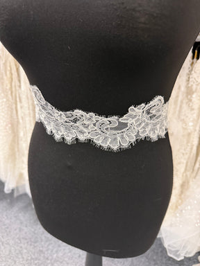 Ivory Corded Lace Trim - Zaru