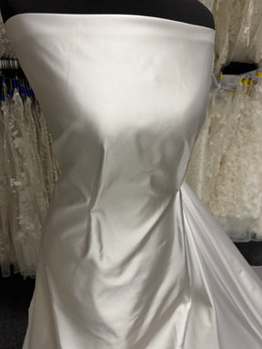 Satin duchesse de soie mélangée ivoire - P752