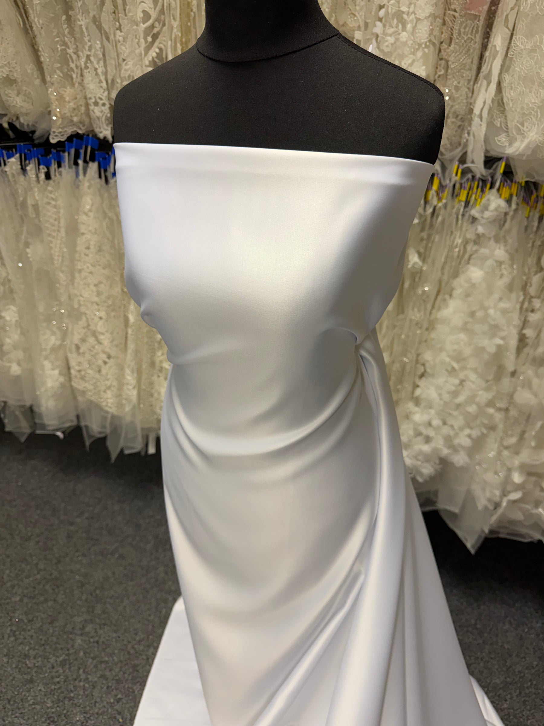 Satin duchesse blanc - P47