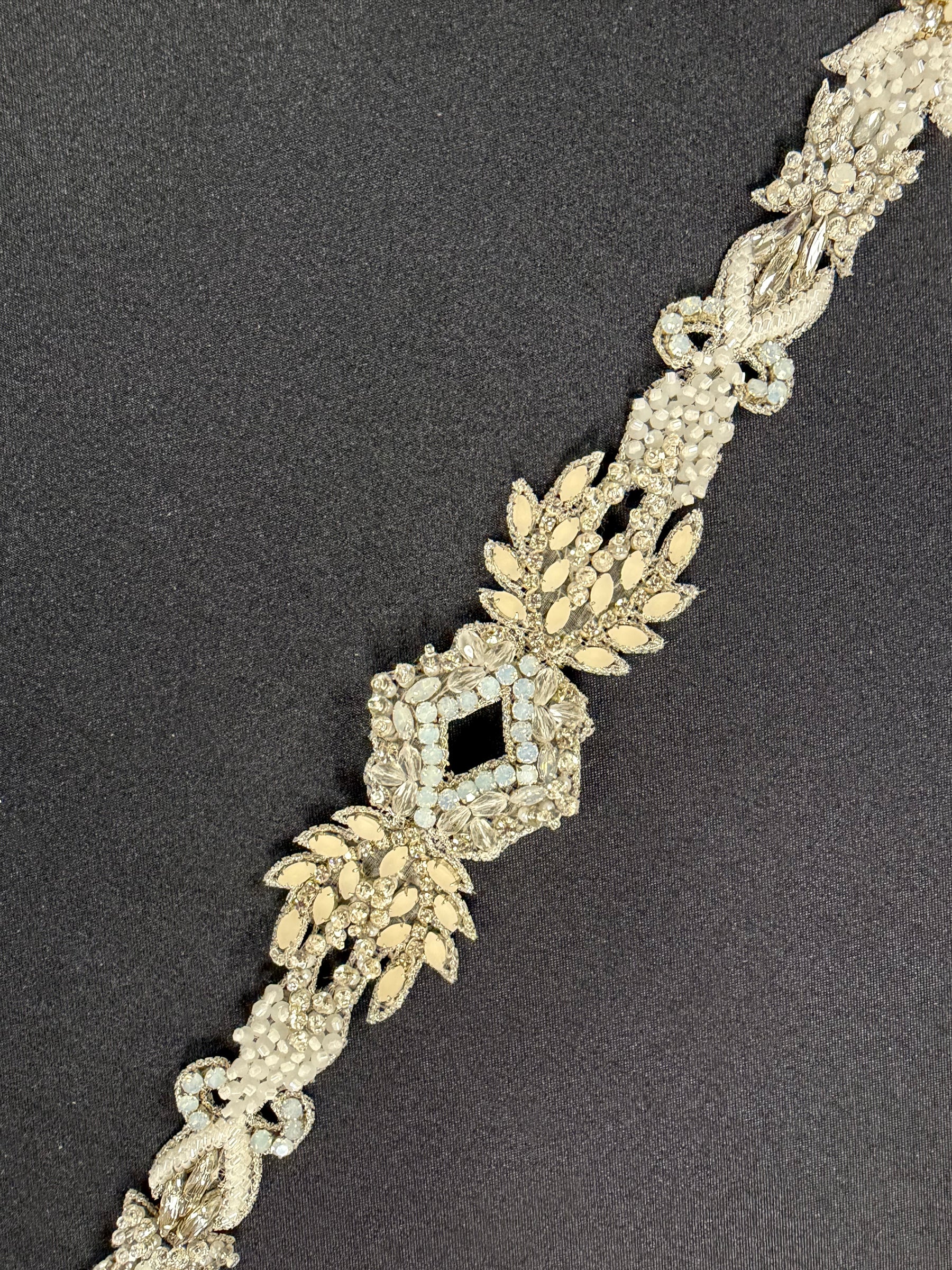 Motif perlé indien – MH1018