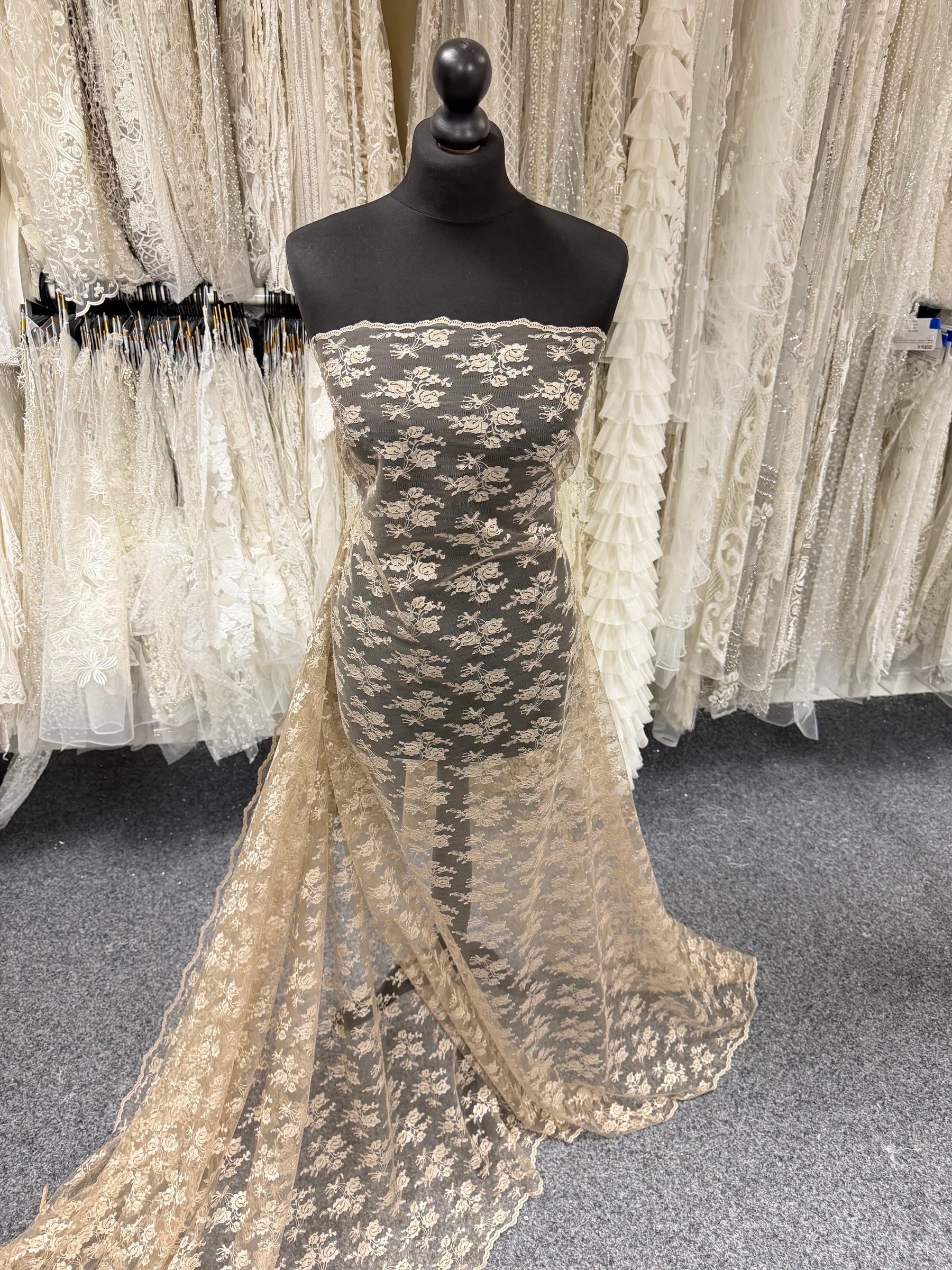 Dentelle Rachel Café - P856