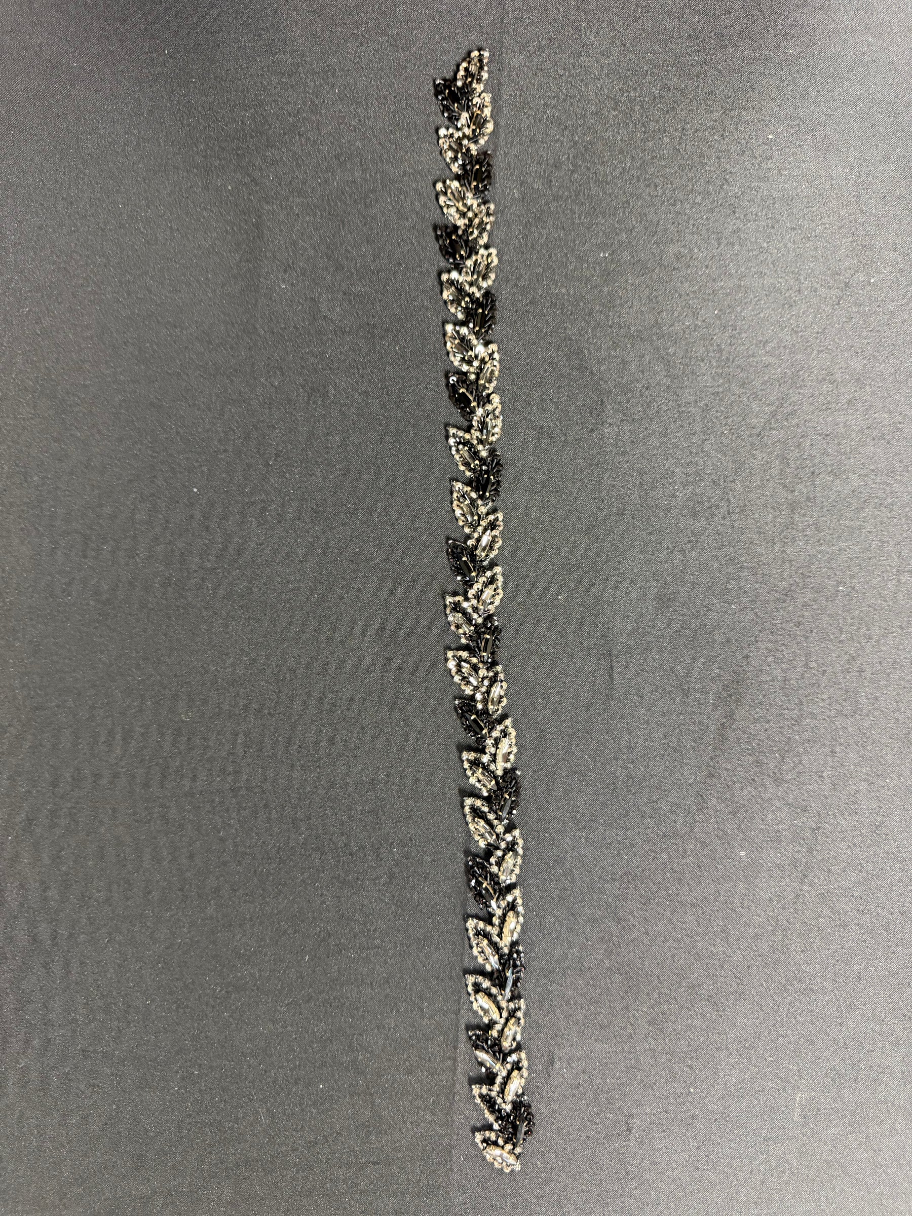 Motif cristal noir/argenté – MH1004