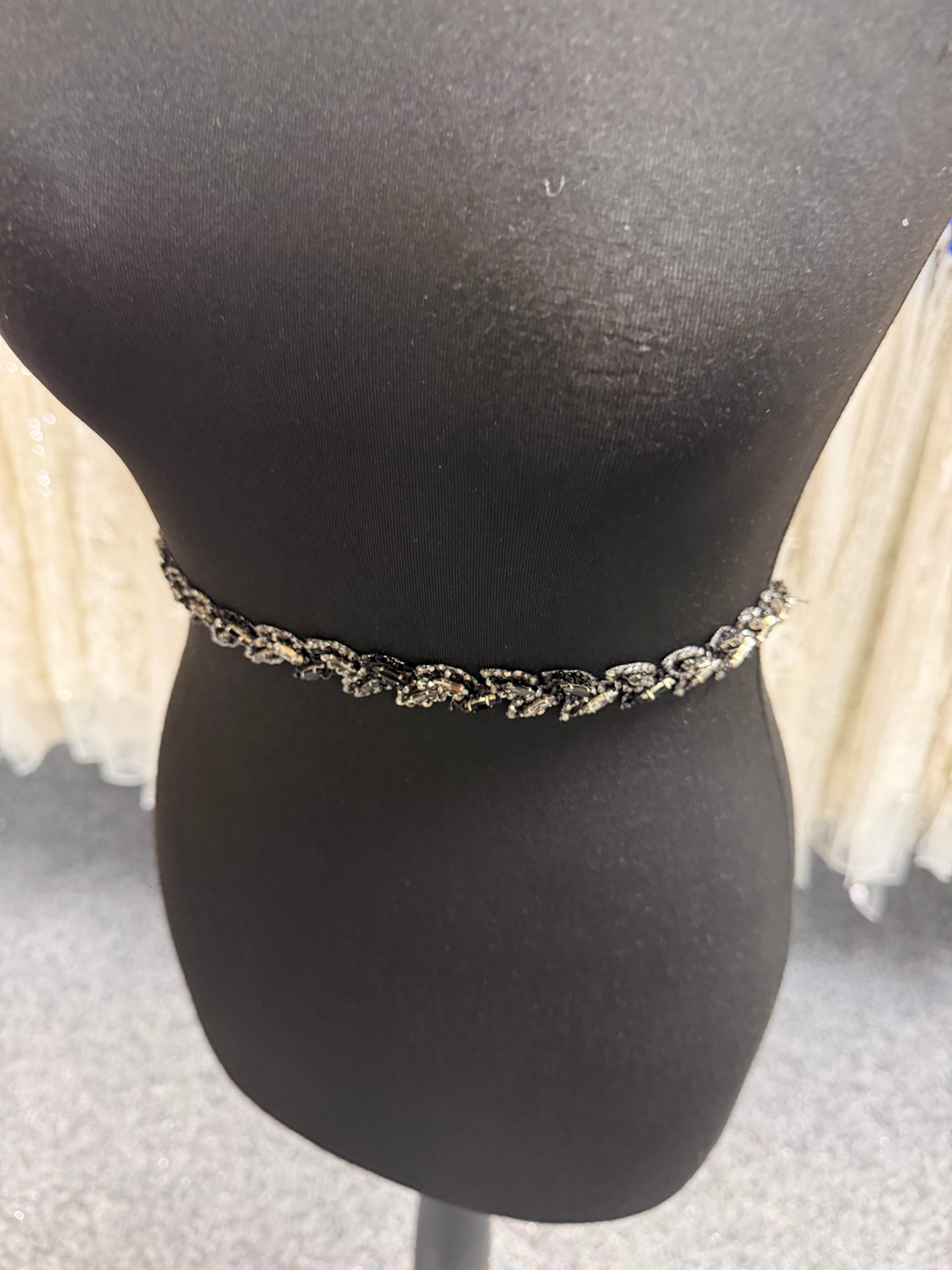 Motif cristal noir/argenté – MH1004