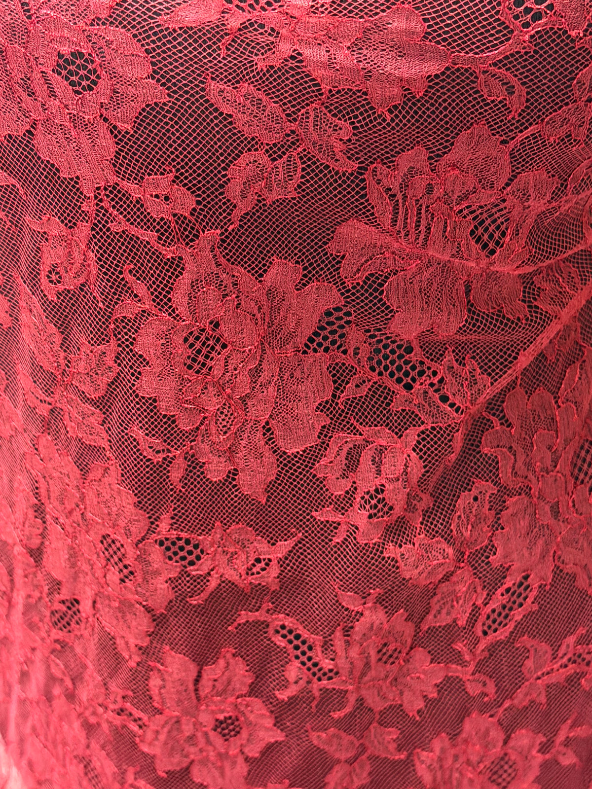 Dentelle Chantilly Rouge Bordeaux - P177