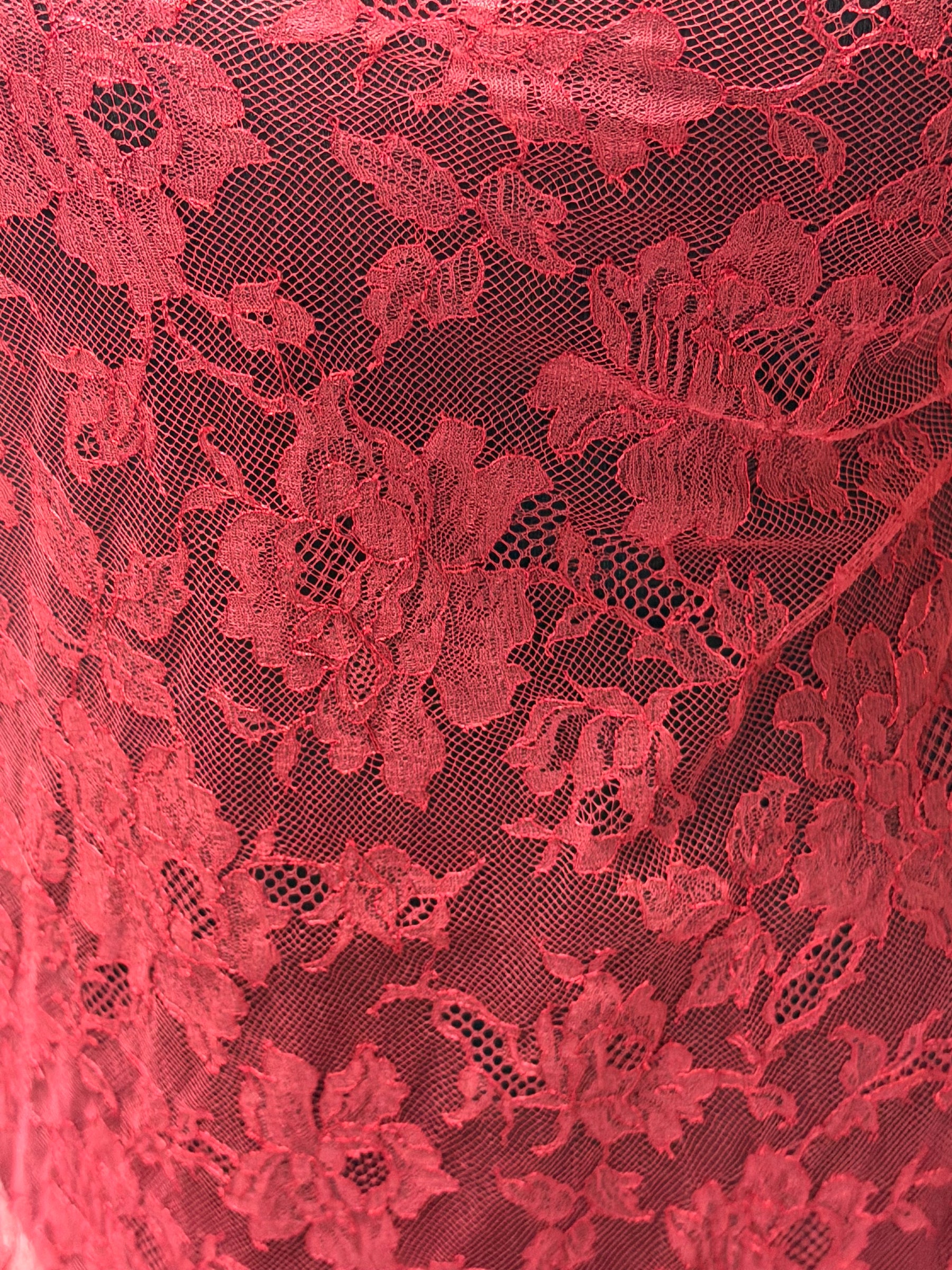 Dentelle Chantilly Rouge Bordeaux - P177