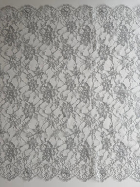 Dentelle Chantilly Argentée - P193