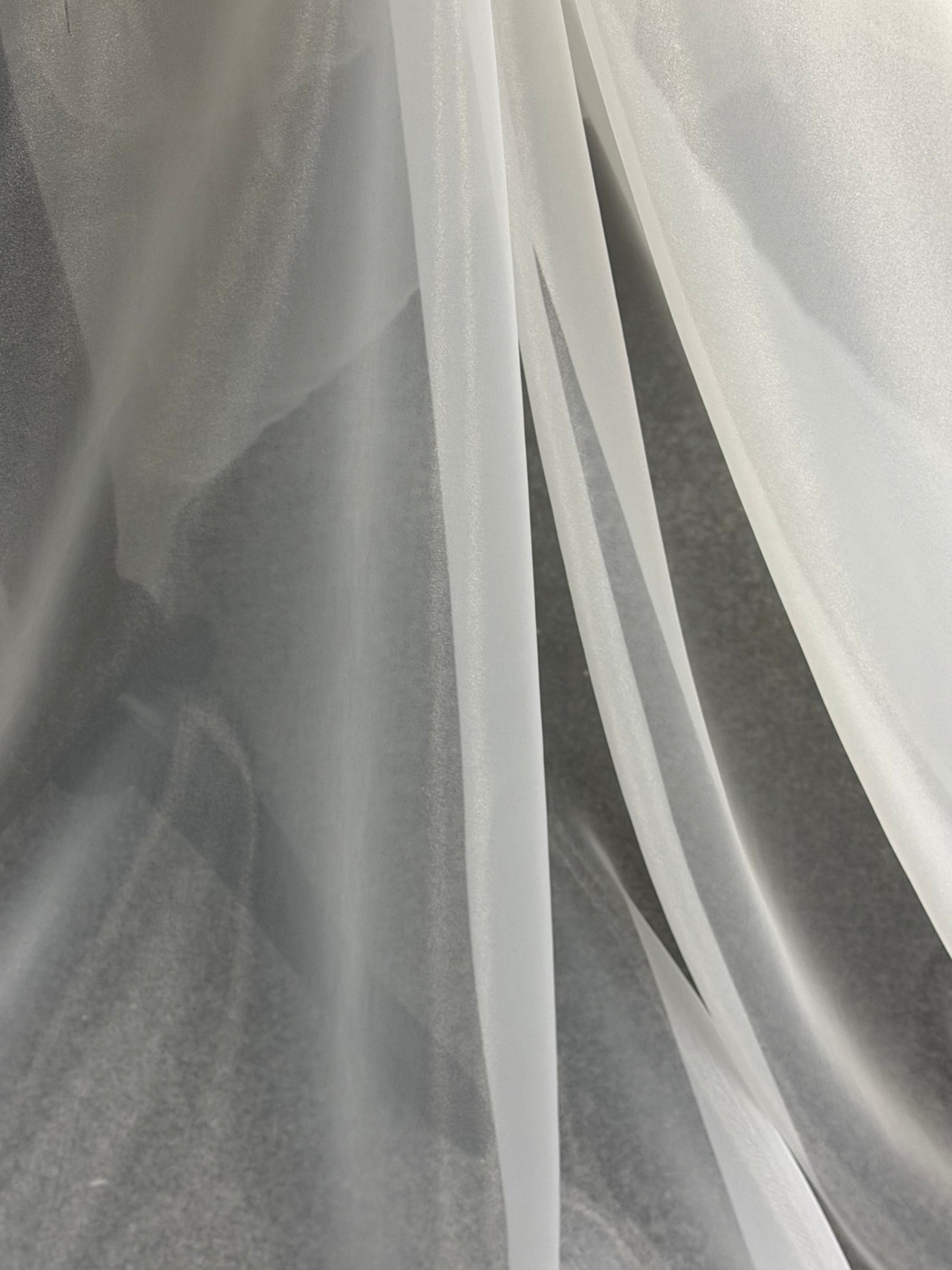 Organza blanc en polyorganza - P150