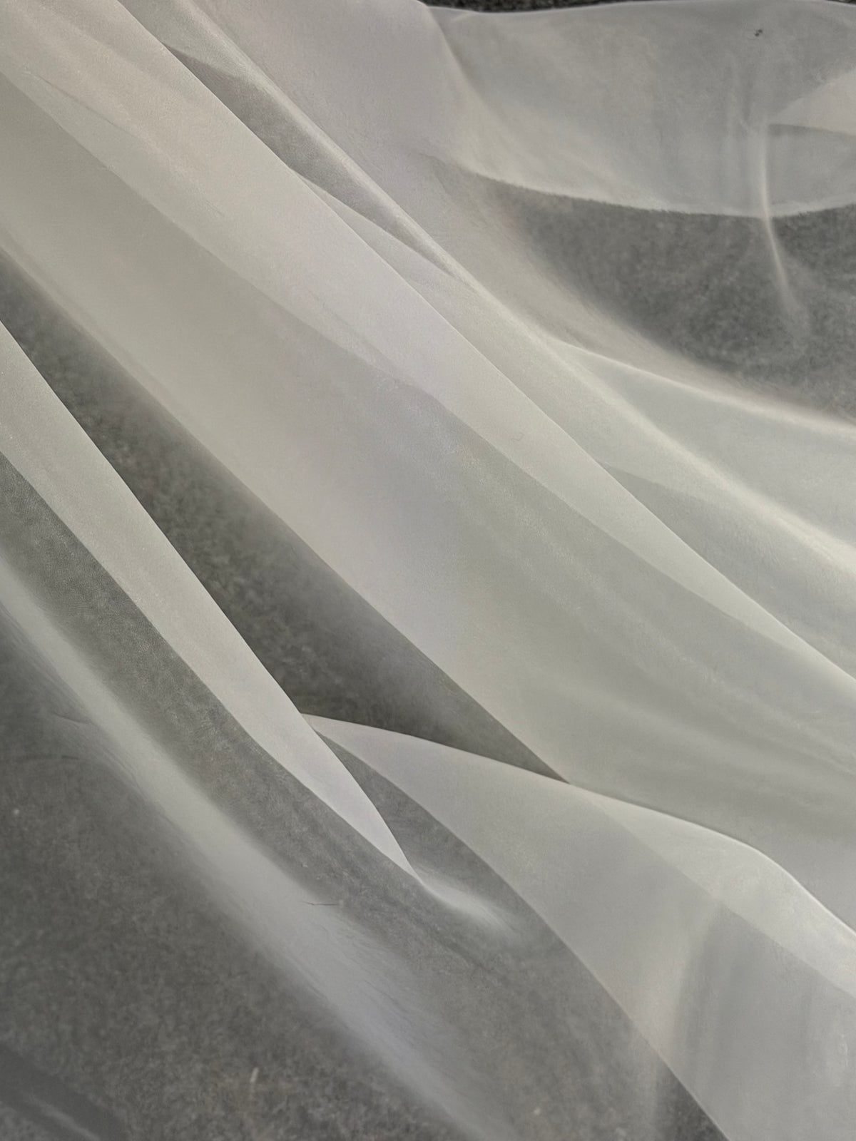 Organza poly ivoire pâle - P150