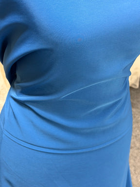 Satin de polyester bleu pétrole léger - Juxtaposition