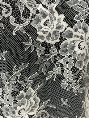 Ivory Lace Trim - Tomine