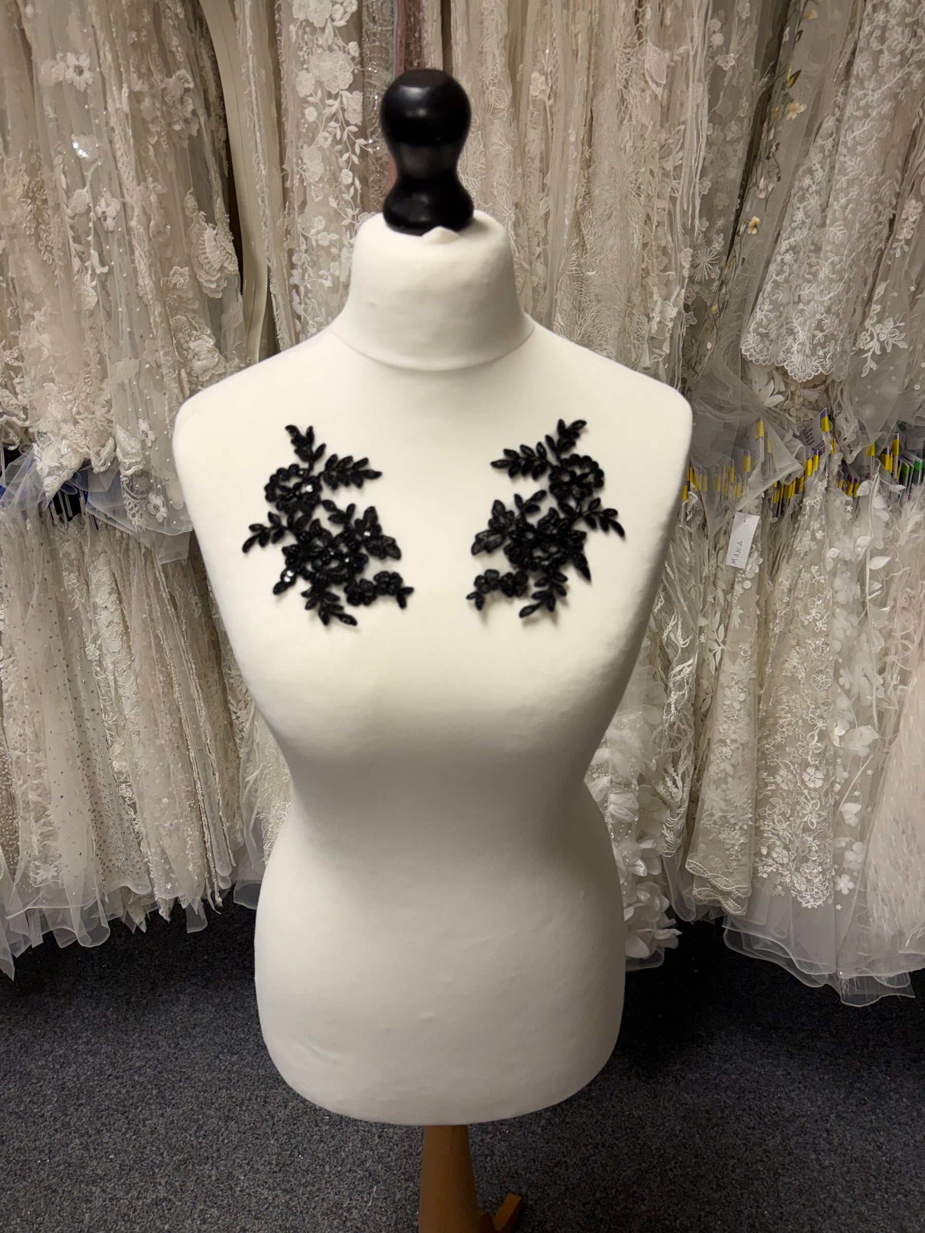 Black Beaded Lace Appliques - Noisy