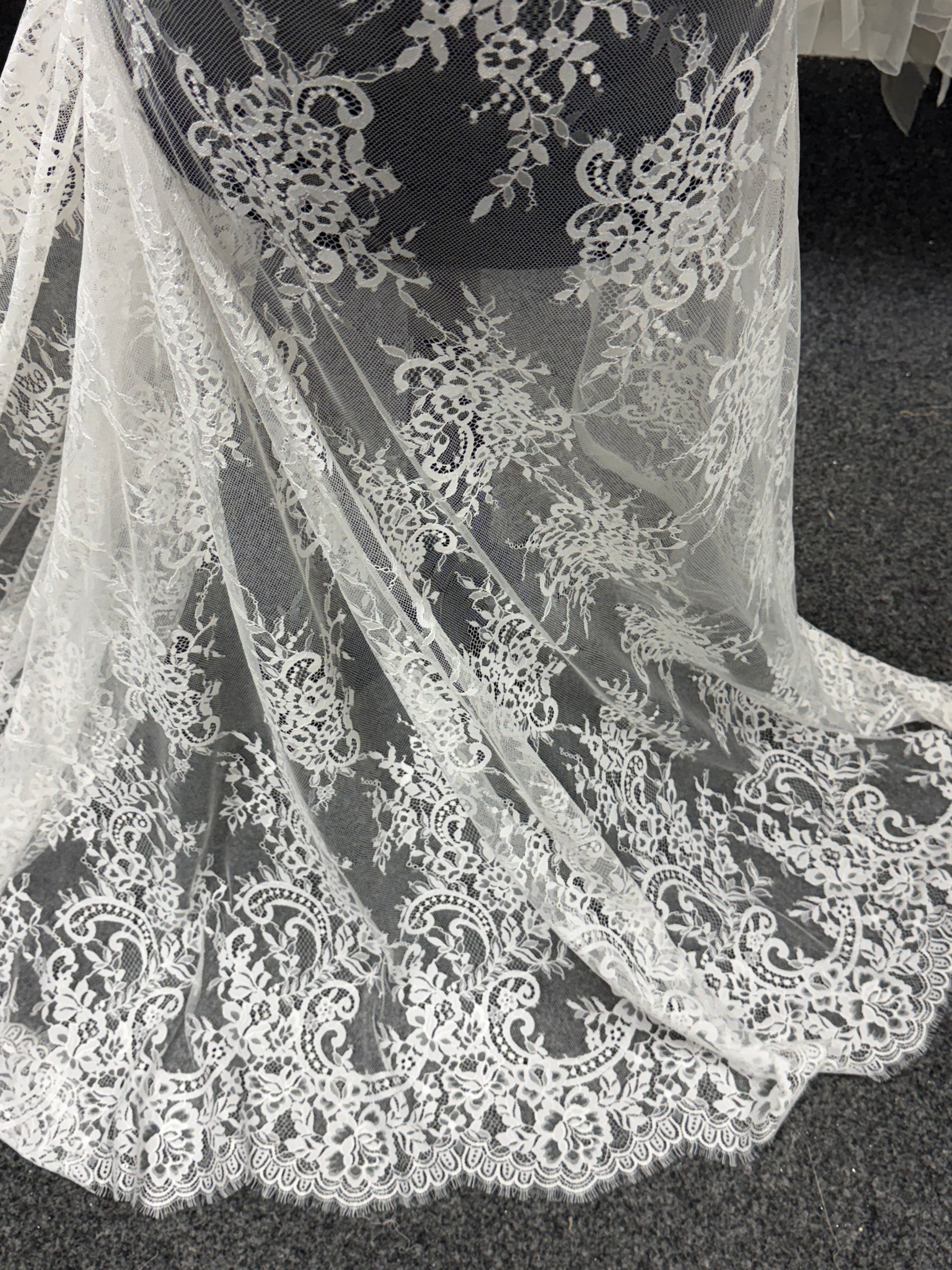 Ivory Raschel Lace - Tansy