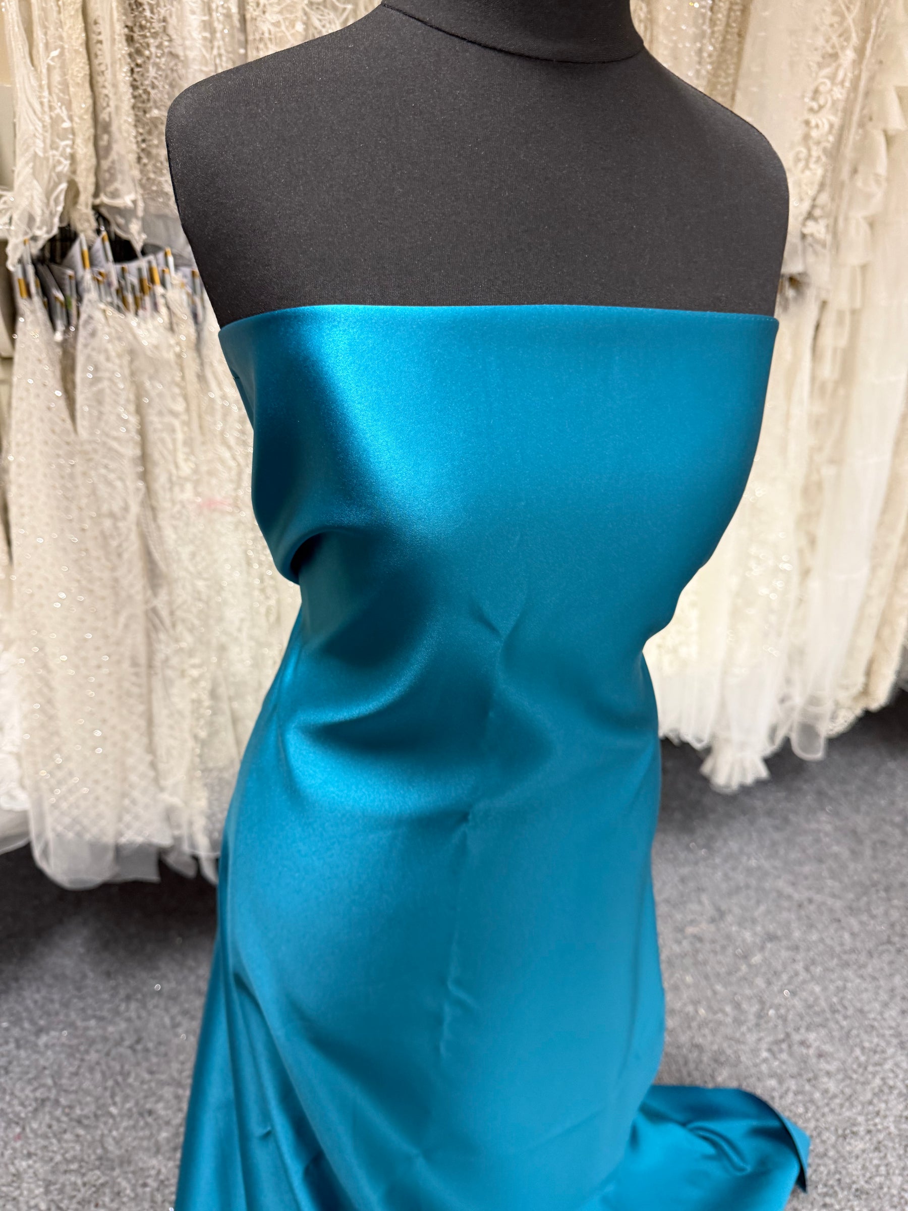 Satin Polyester Vert Sarcelle - Classique (CF)