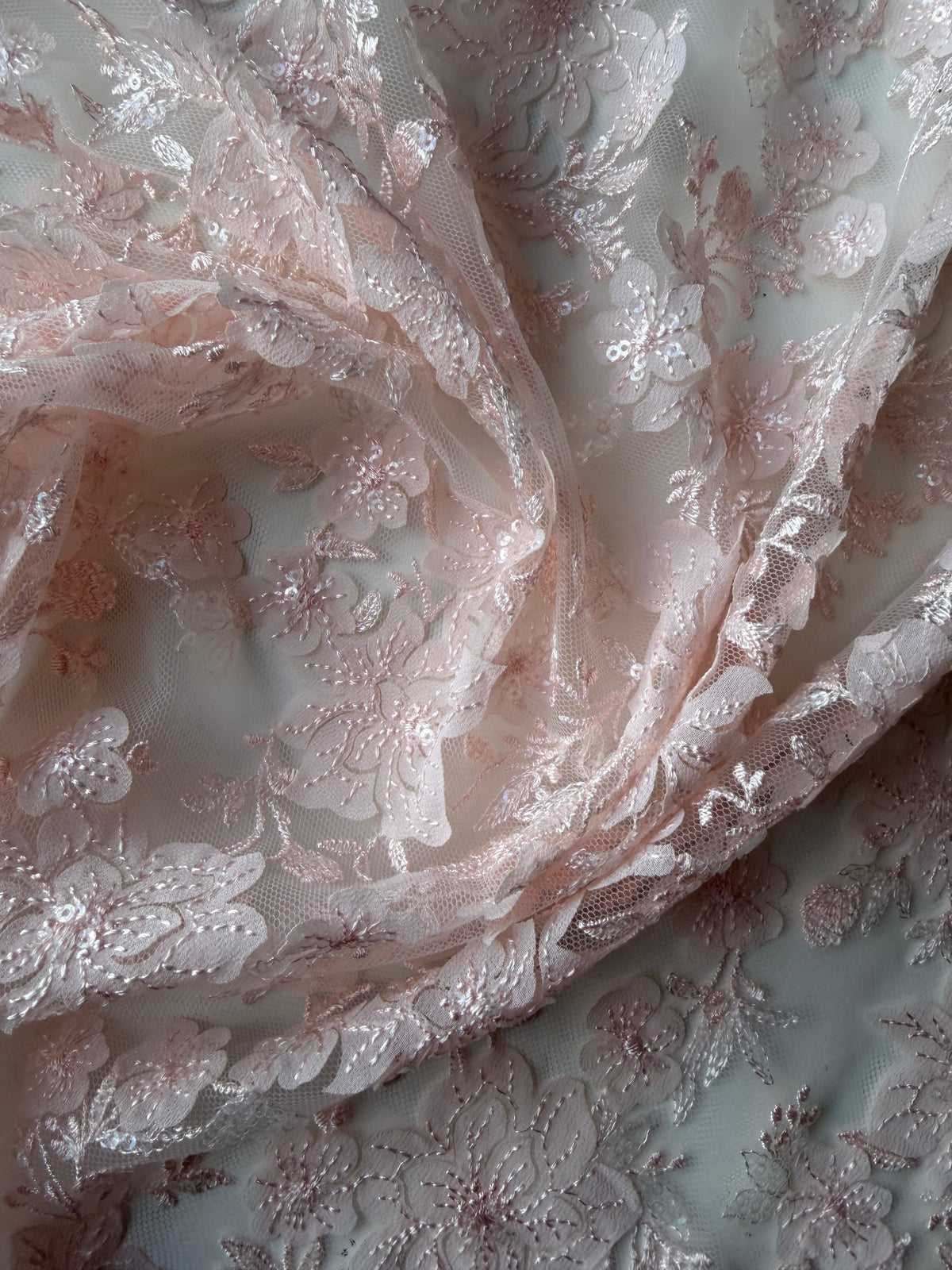 Dentelle brodée rose pâle - EB3053