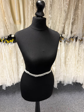 Galon de perles et de sequins ivoire - T929