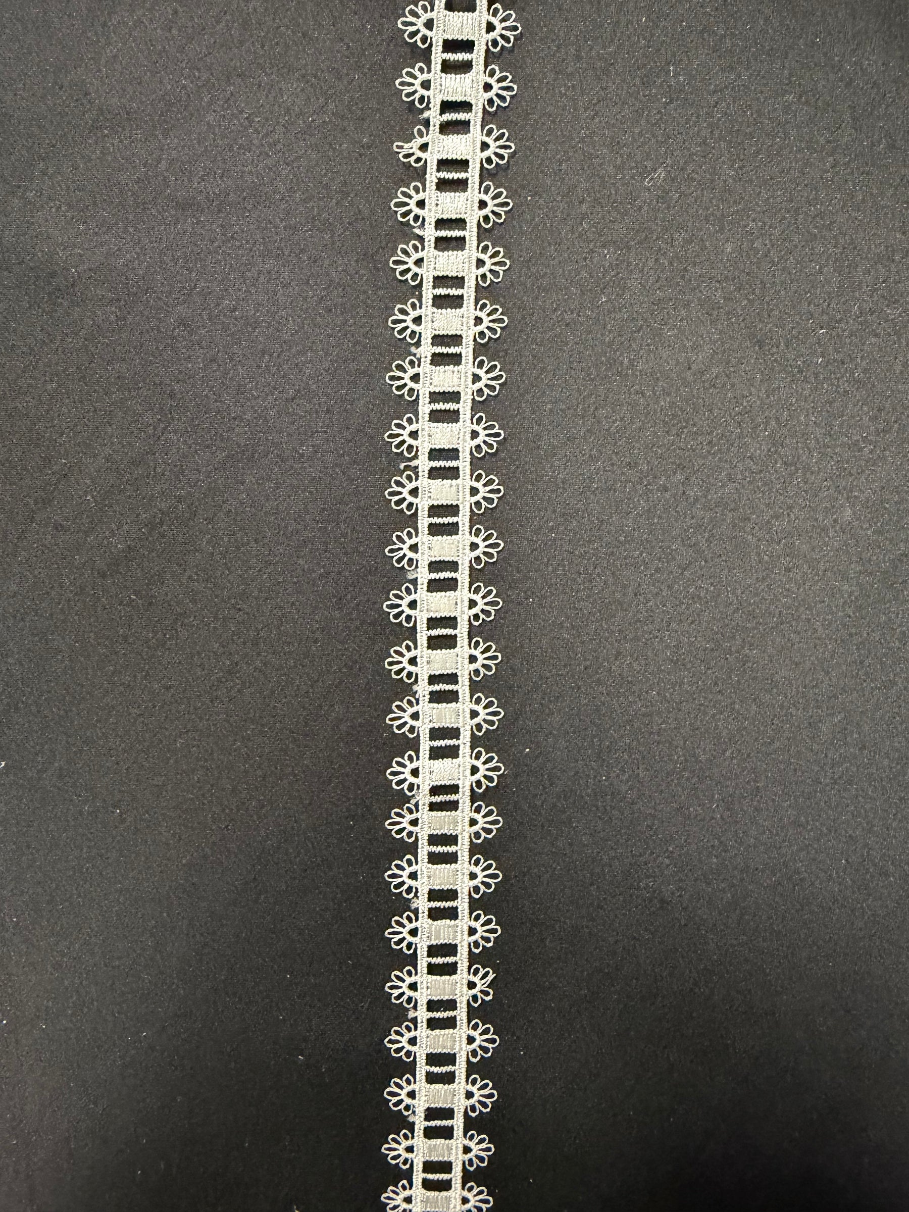 Bordure ivoire - T940