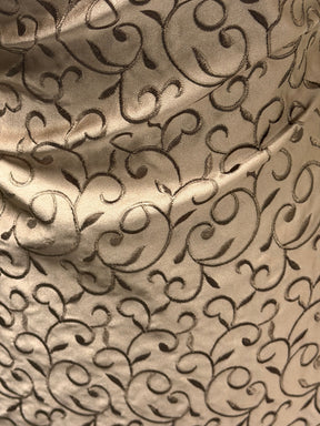Satin Duchesse brodé Cacao Moyen - P476