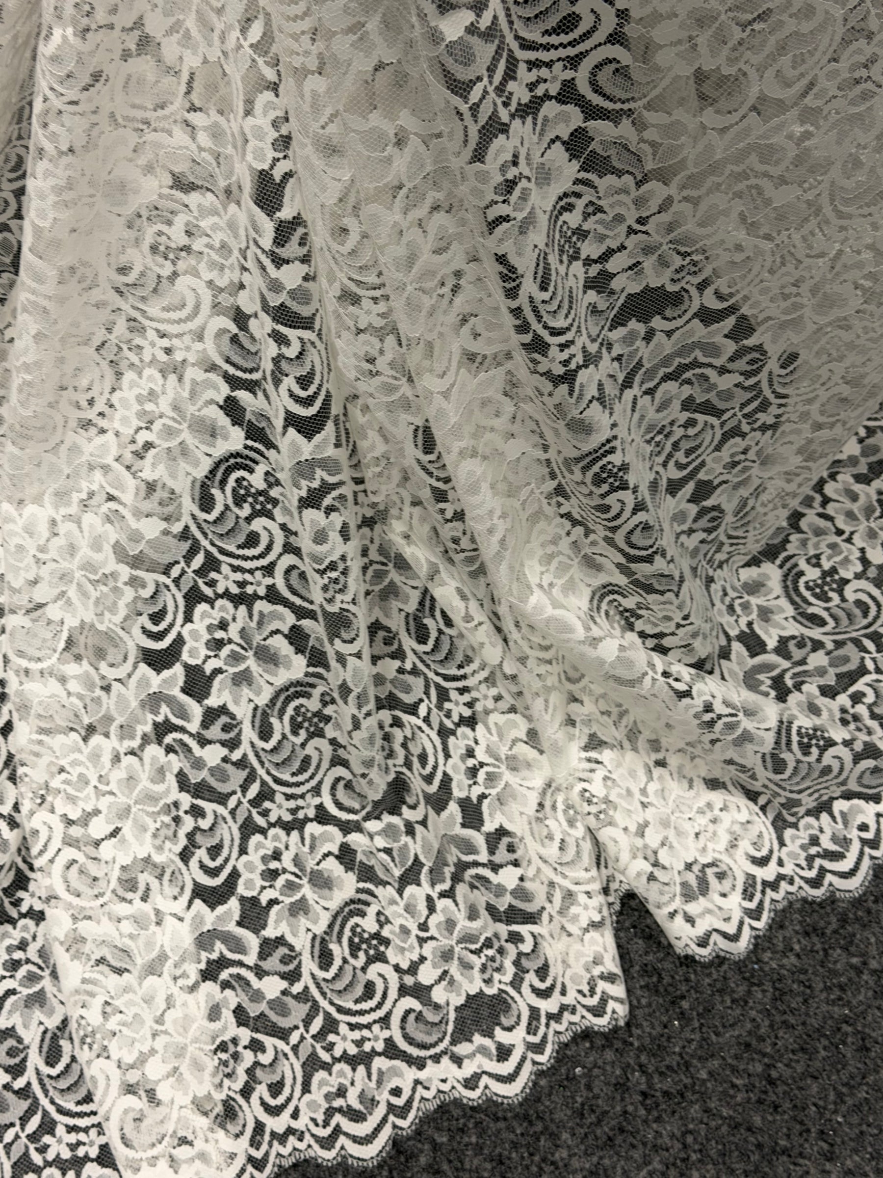 Dentelle ivoire - LA1008