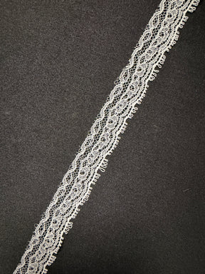 Dentelle festonnée française blanche - T923