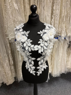 Appliqués en dentelle ivoire - MT4015