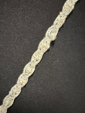Bordure Ivoire Perles et Paillettes - T957