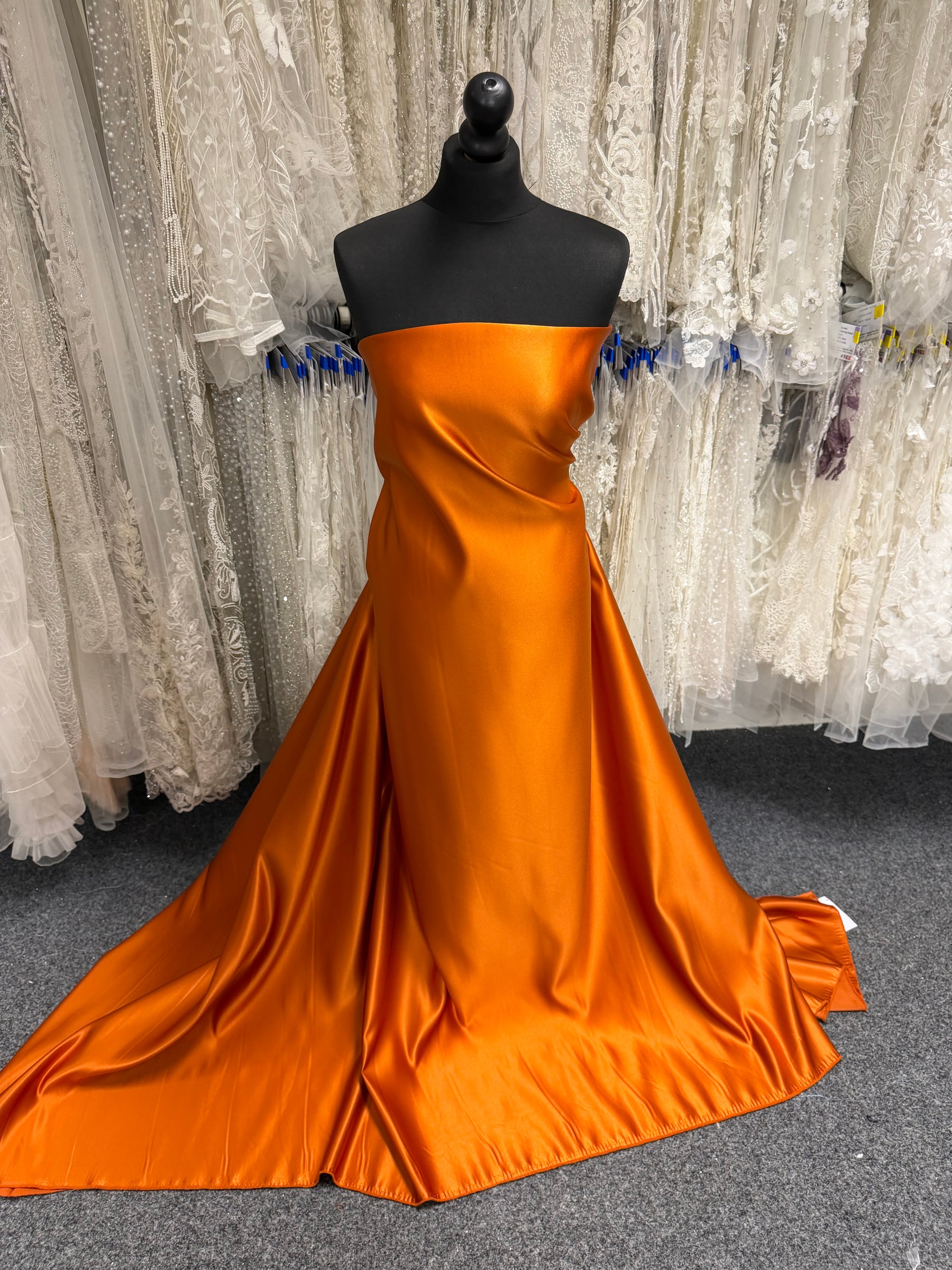 Satin Polyester Orange Brûlé - Classique (CF)