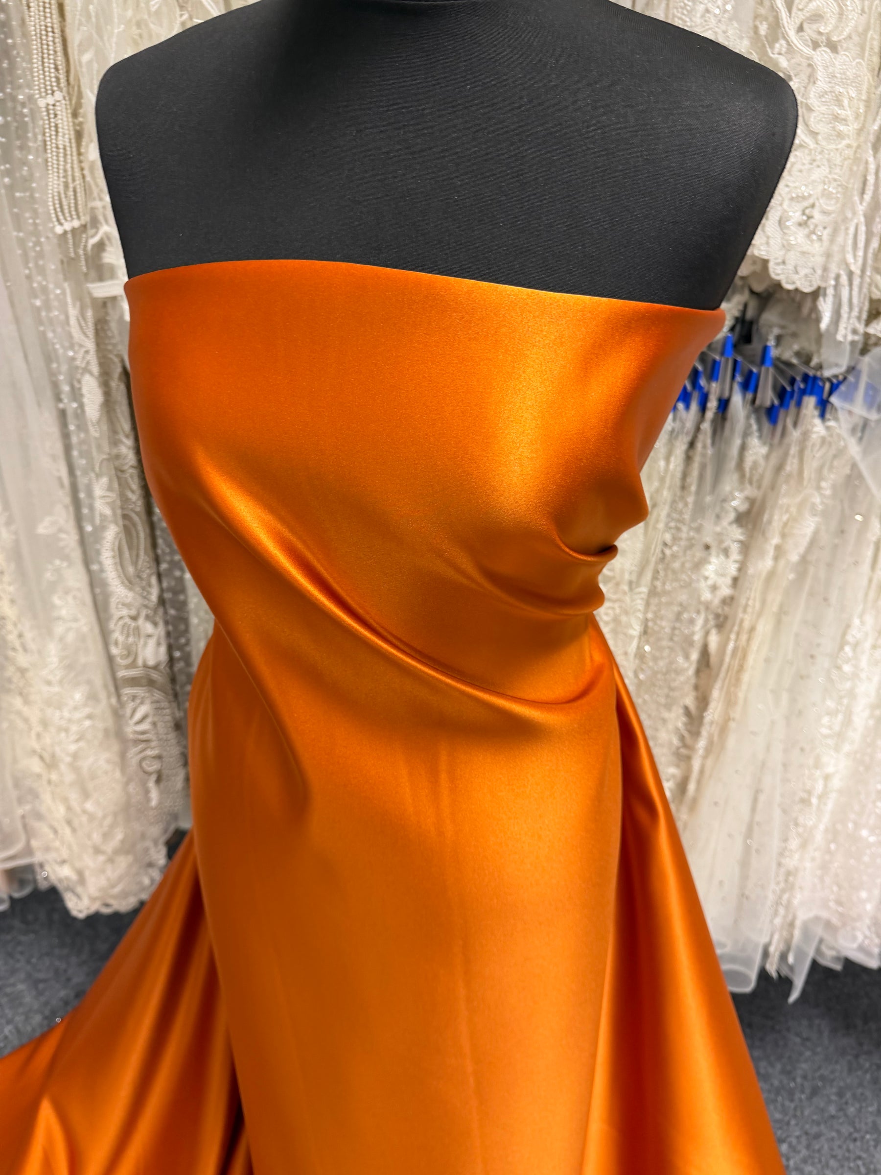 Satin Polyester Orange Brûlé - Classique (CF)