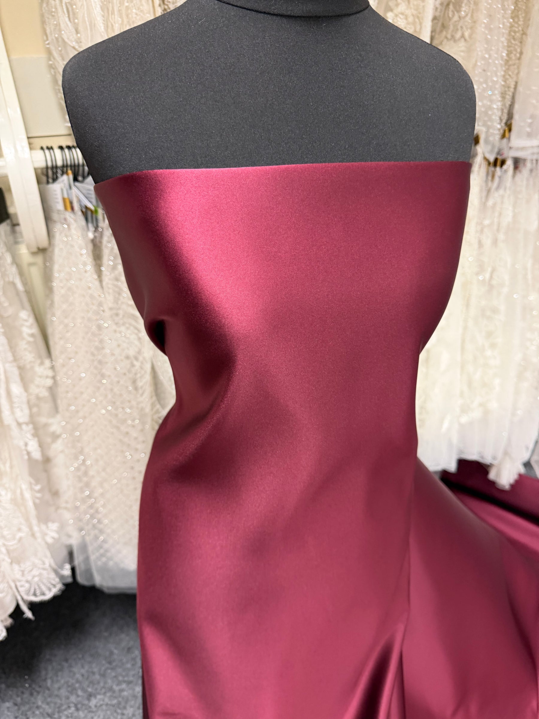 Satin de polyester bordeaux - Contessa