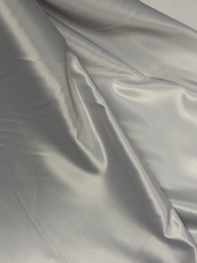 Satin duchesse léger en polyester argenté - P44