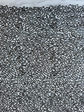 Dentelle noire à sequins - P913