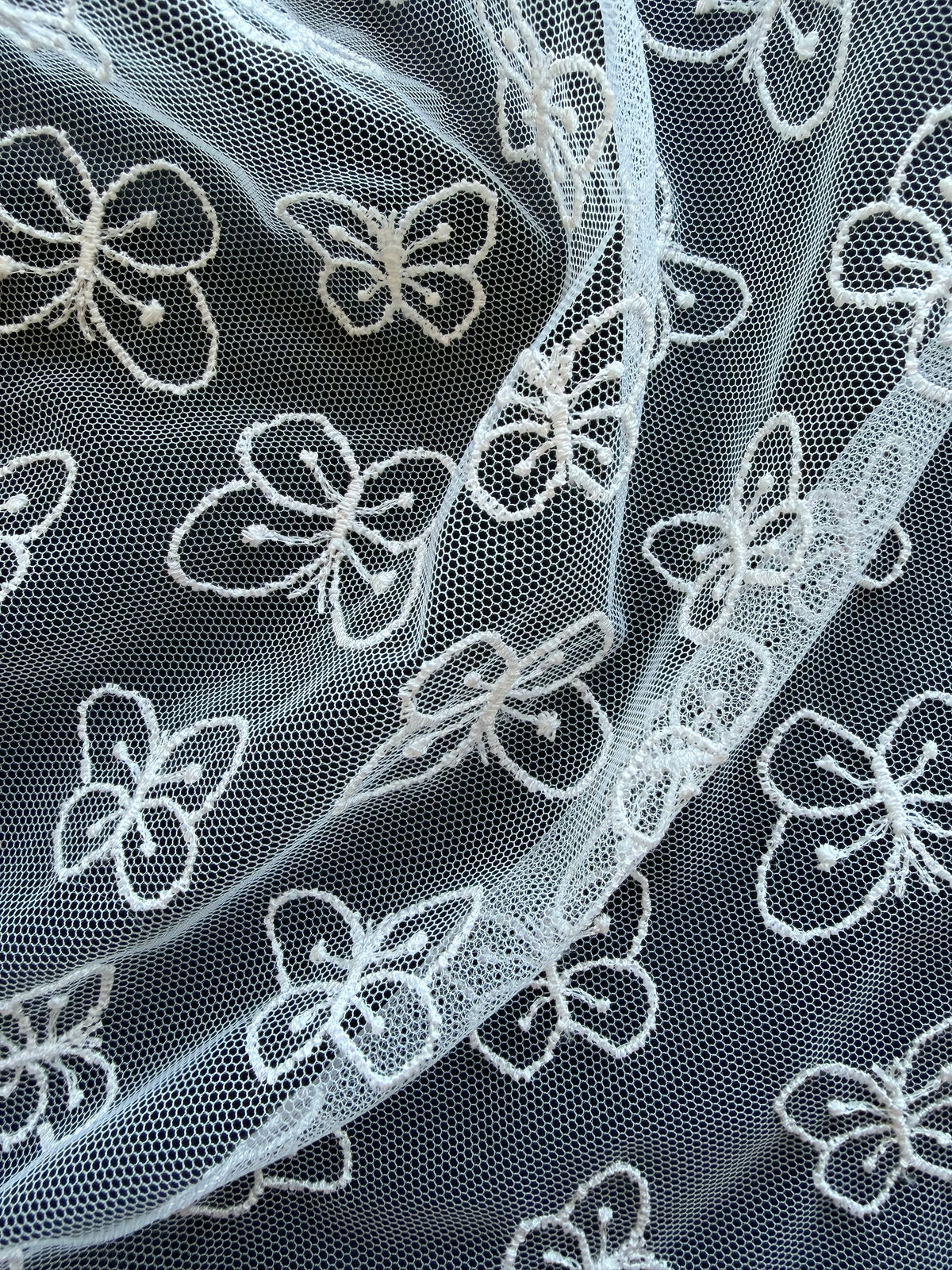 Dentelle papillon brodée ivoire – EU5002