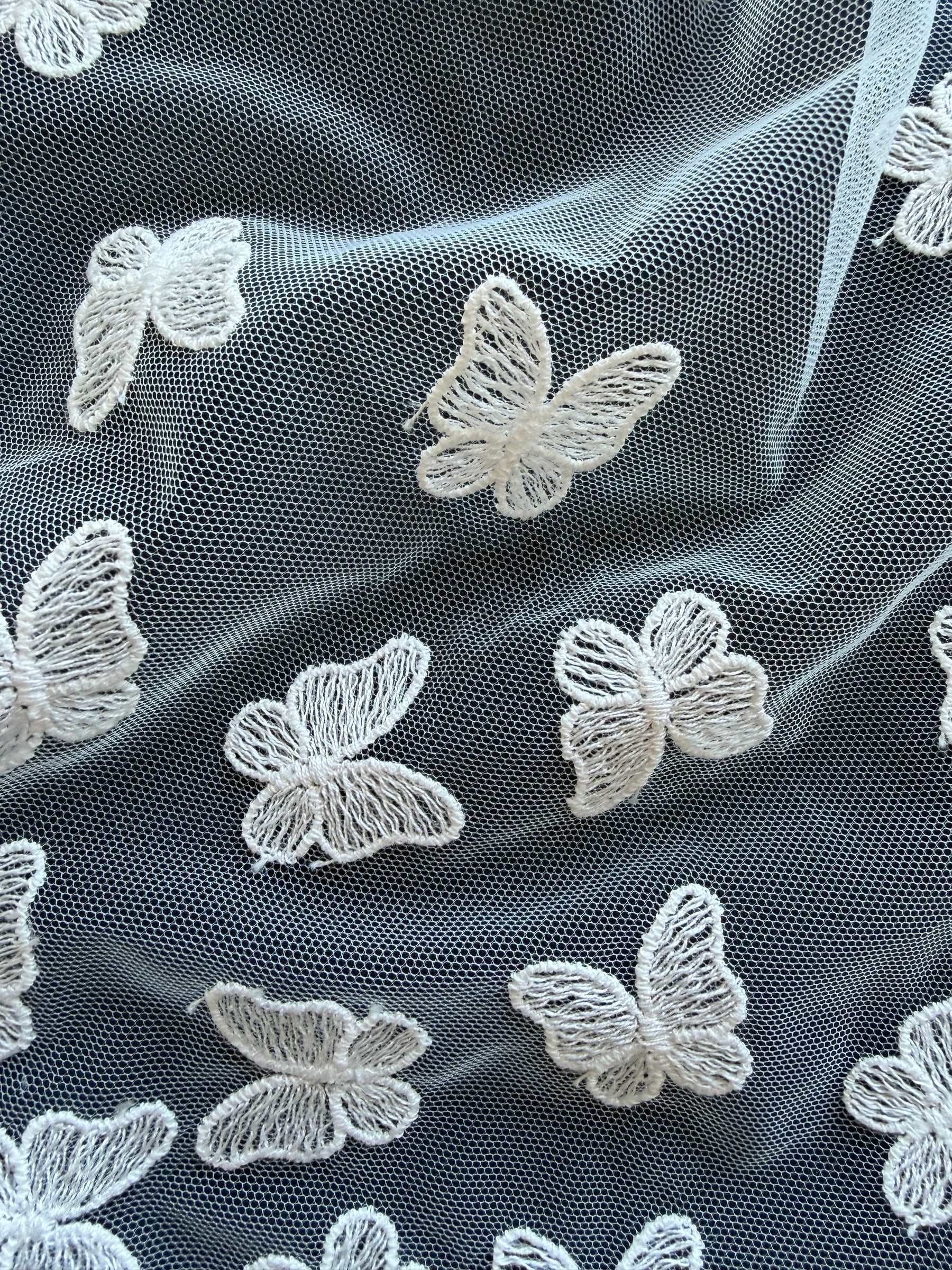 Dentelle Papillon Brodé Ivoire – EU5001