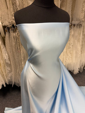 Satin duchesse de polyester bleu poudre - Contessa