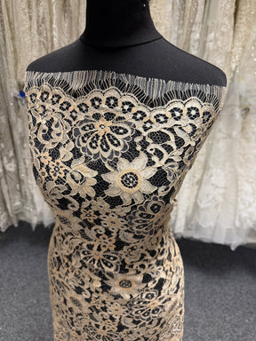 Dentelle Chantilly Café - P297