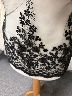 Galon de dentelle en cordon noir - T982
