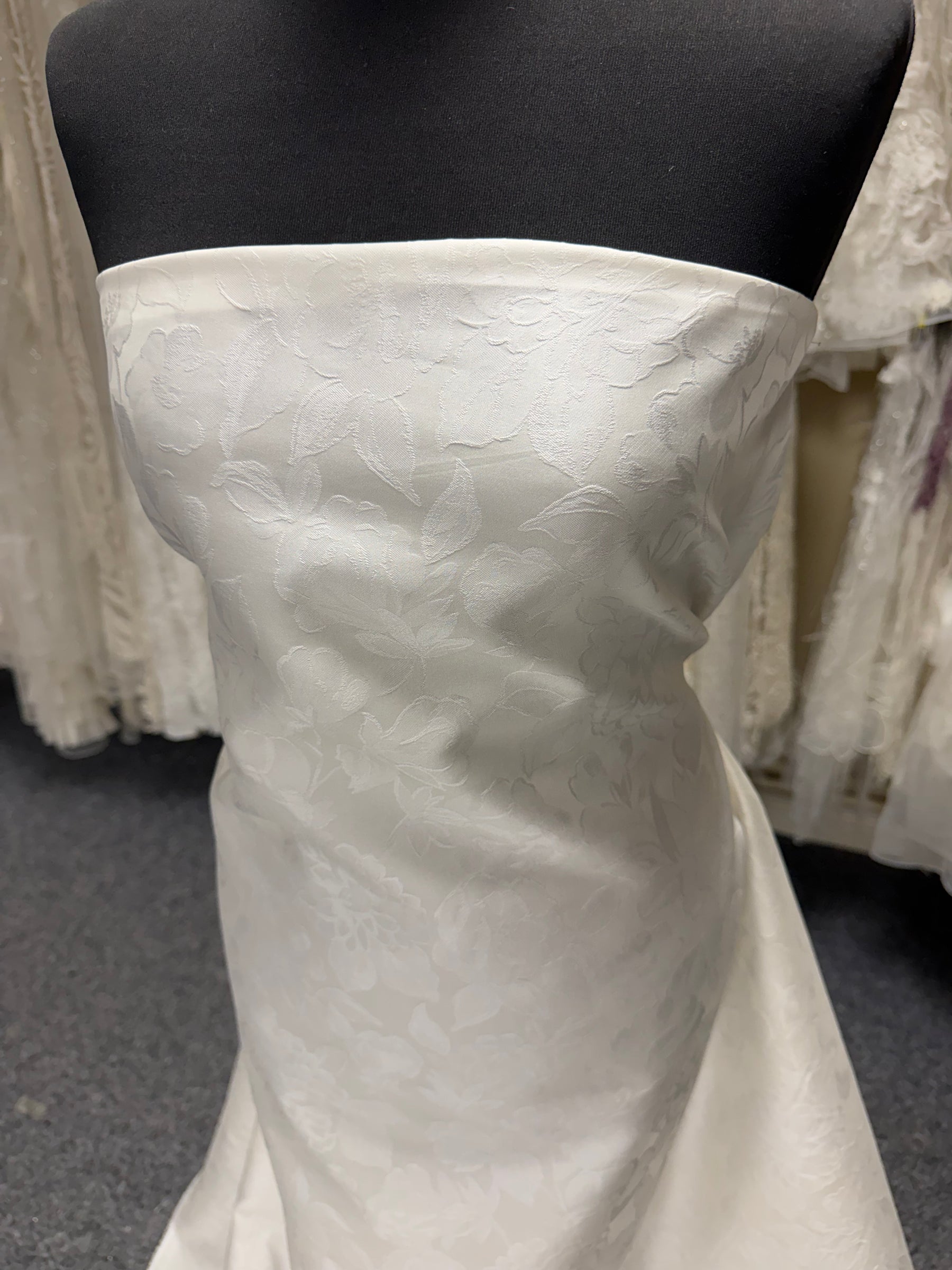 Jacquard Soie Polaire Ivoire - P665