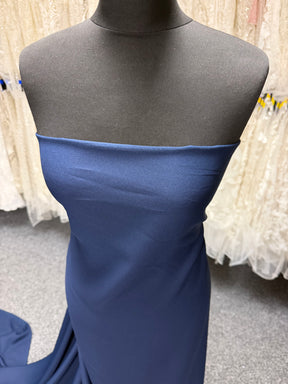 Crêpe polyester marine M/Wt - P59