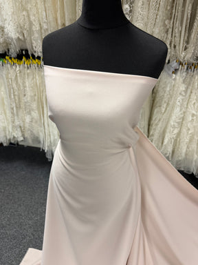 Crêpe polyester poids moyen vieux rose - P59