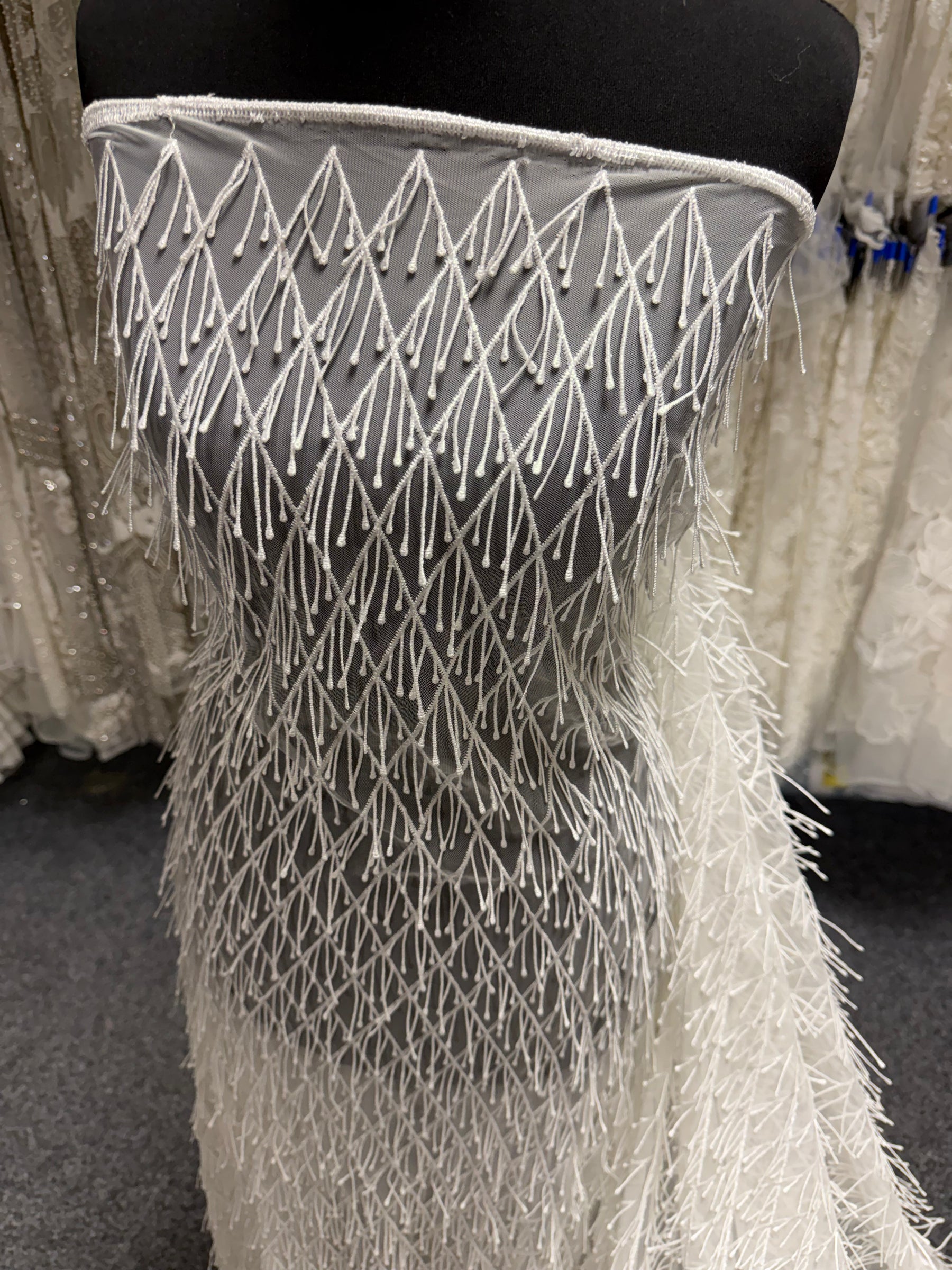 Dentelle 3D brodée ivoire - EB5029