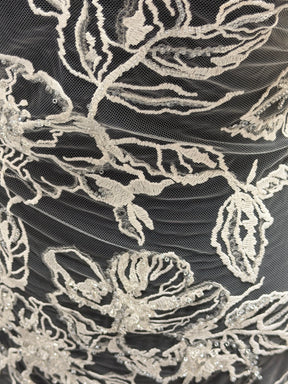Tulle brodé de perles ivoire - EB1100
