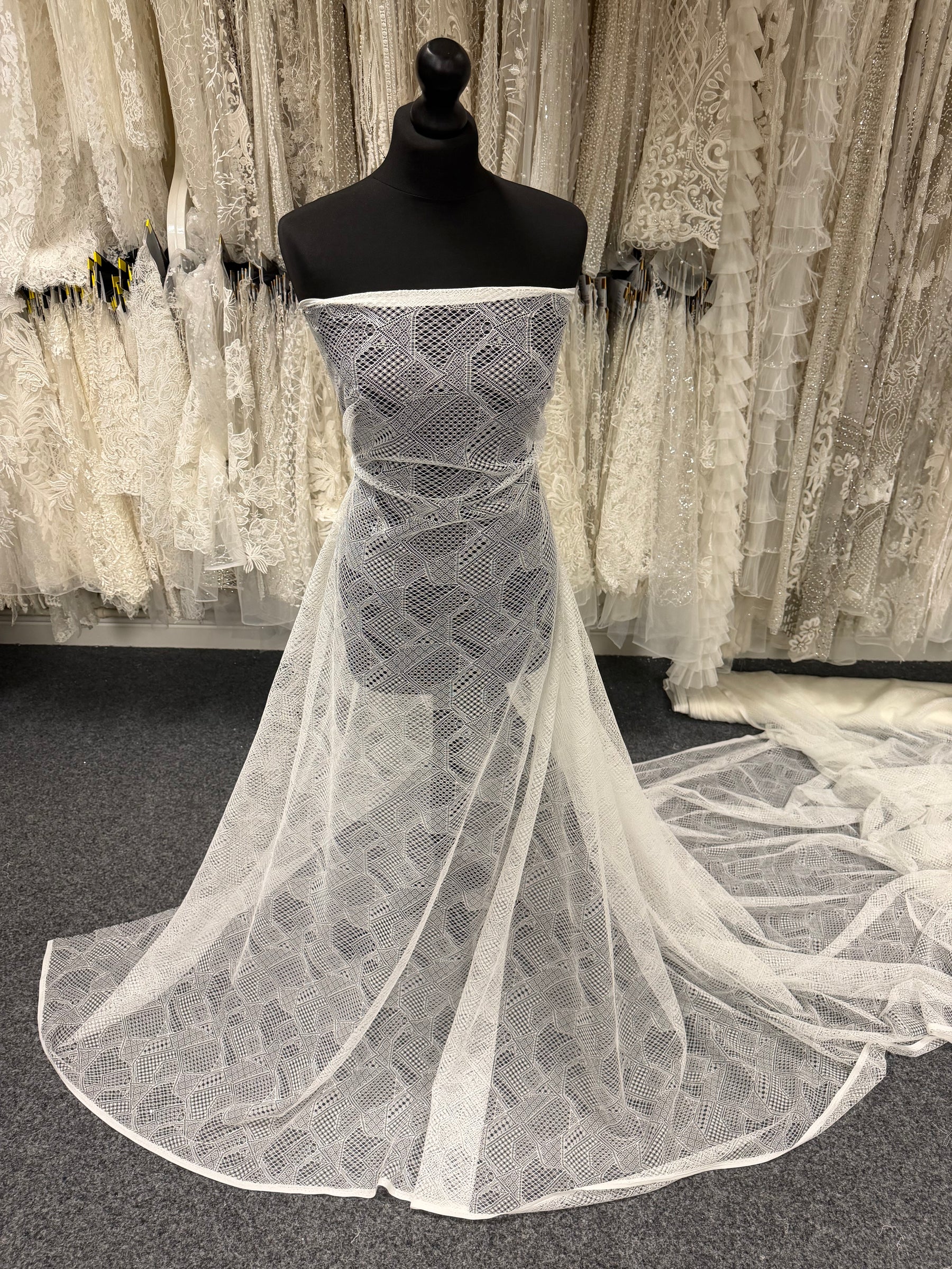 Dentelle ivoire - LA1015