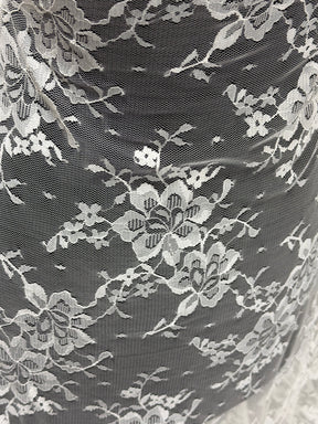 Ivory Raschel Lace - P221