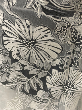 Dentelle florale brodée ivoire - EB5057