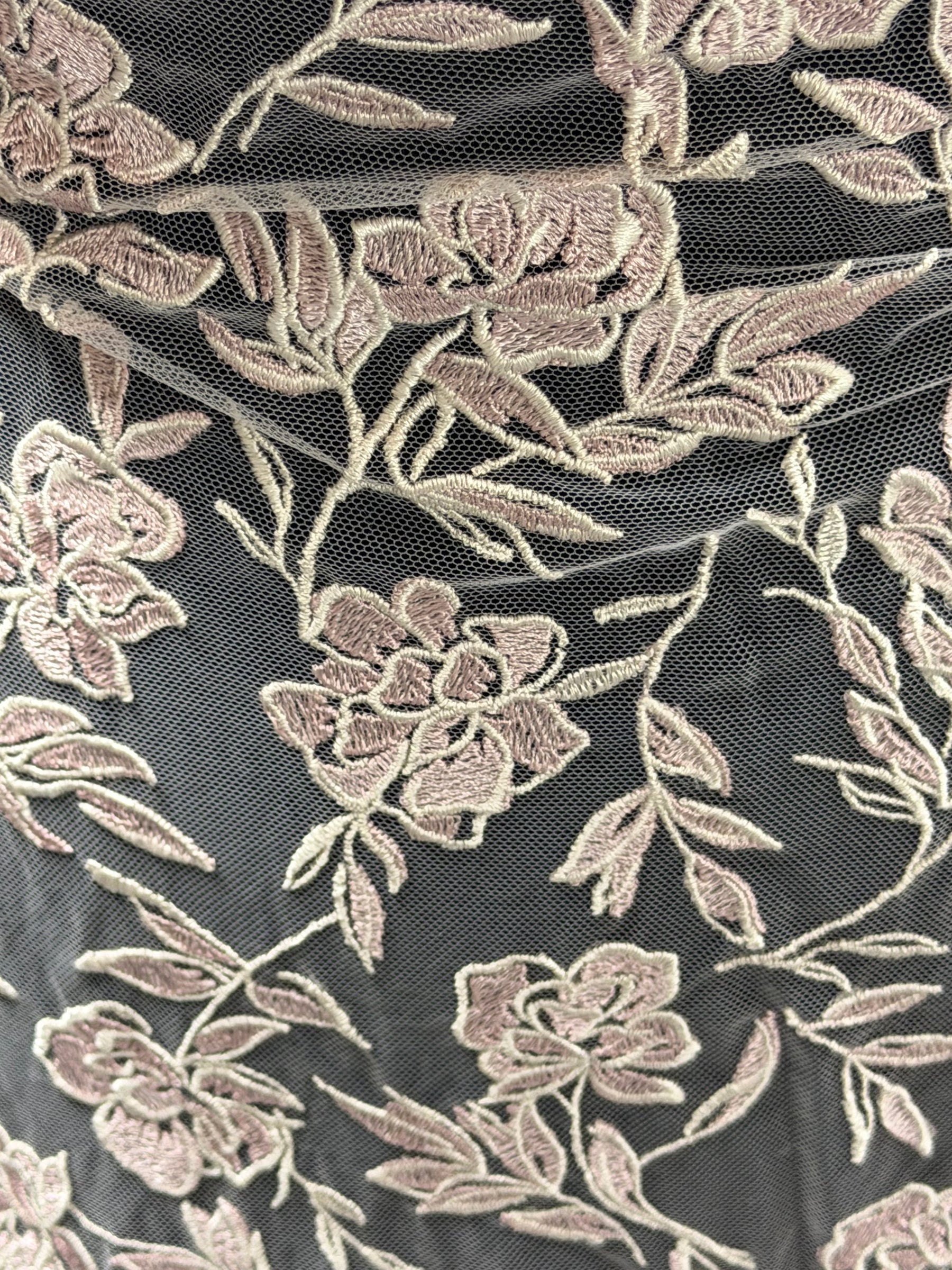 Dentelle brodée rose - EB5048