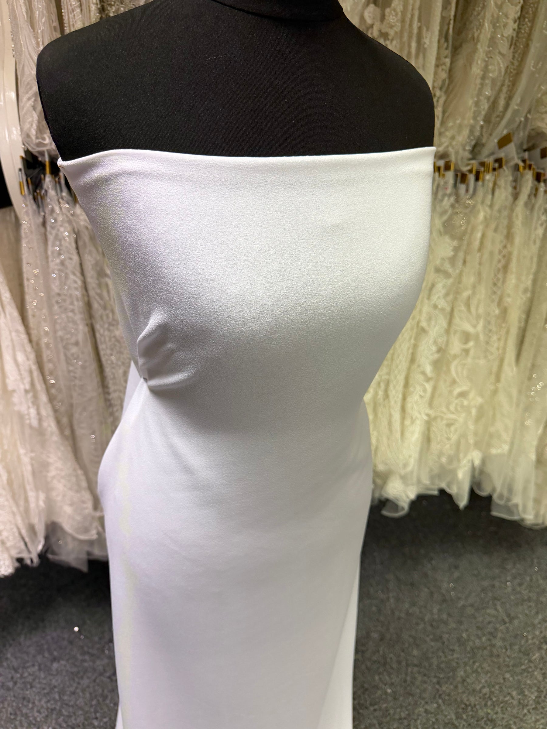 Crêpe extensible en polyester blanc - PB4001
