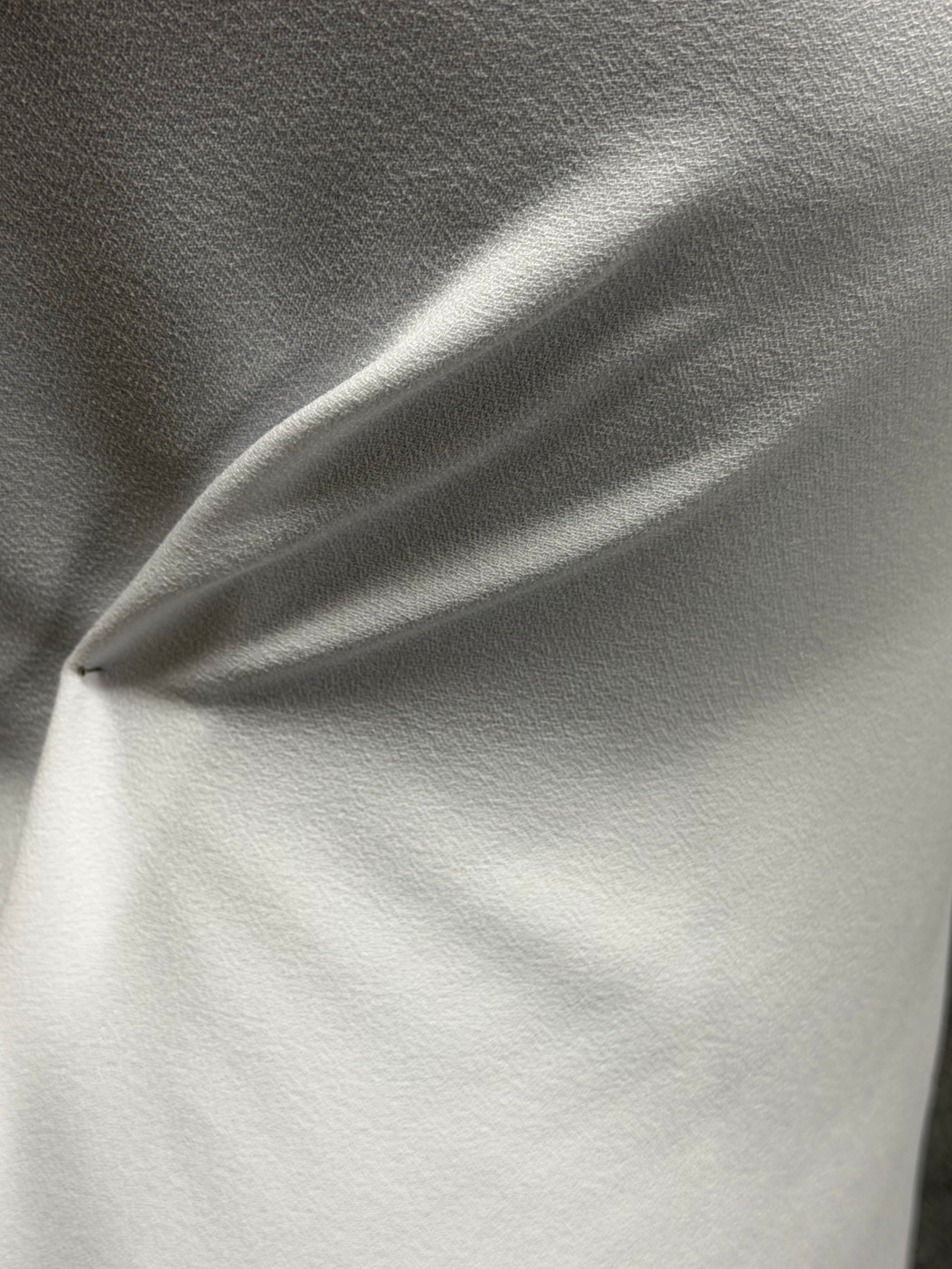 Crêpe extensible en polyester blanc - PB4001