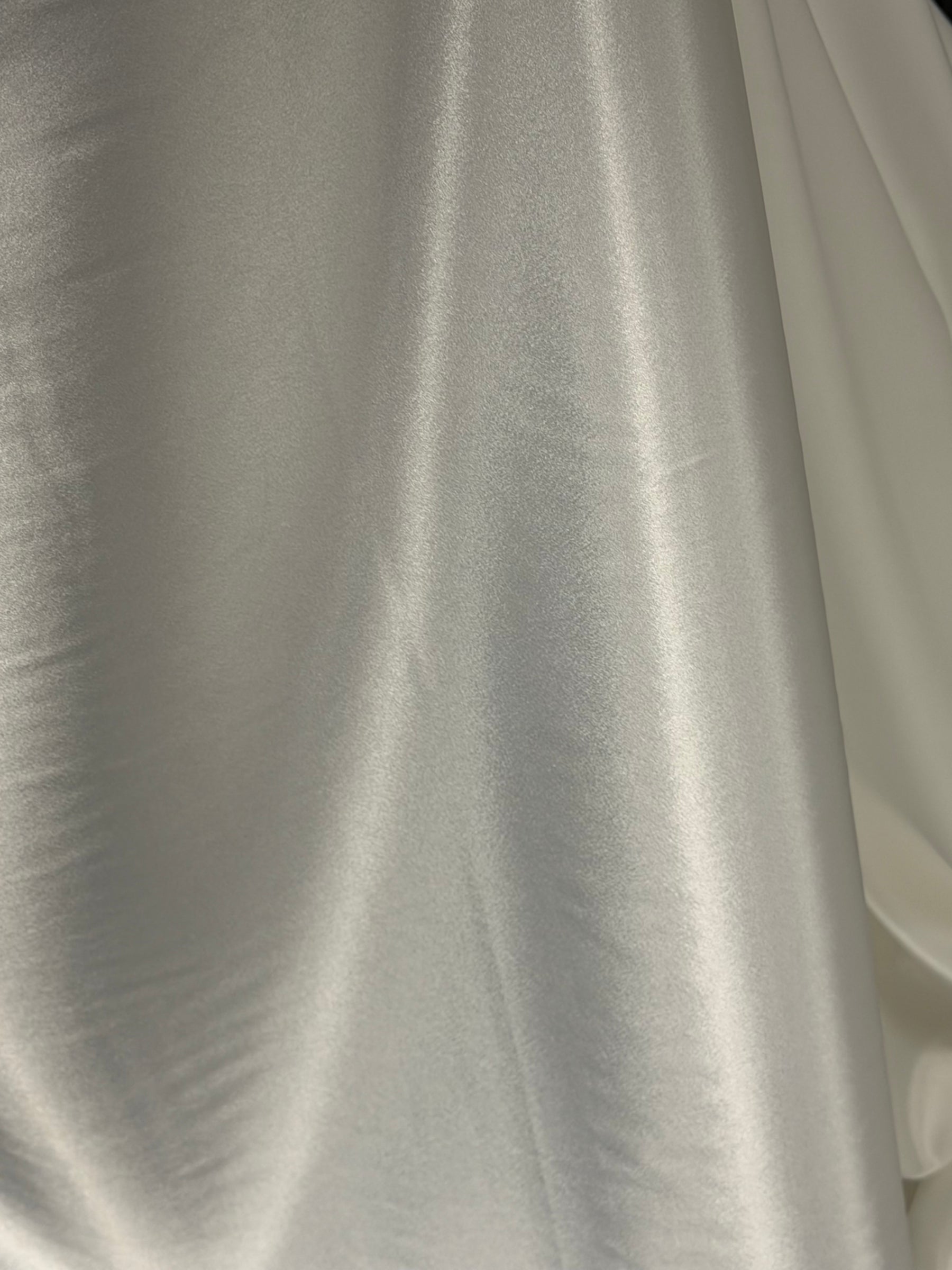 Satin extensible ivoire pâle - PB1006