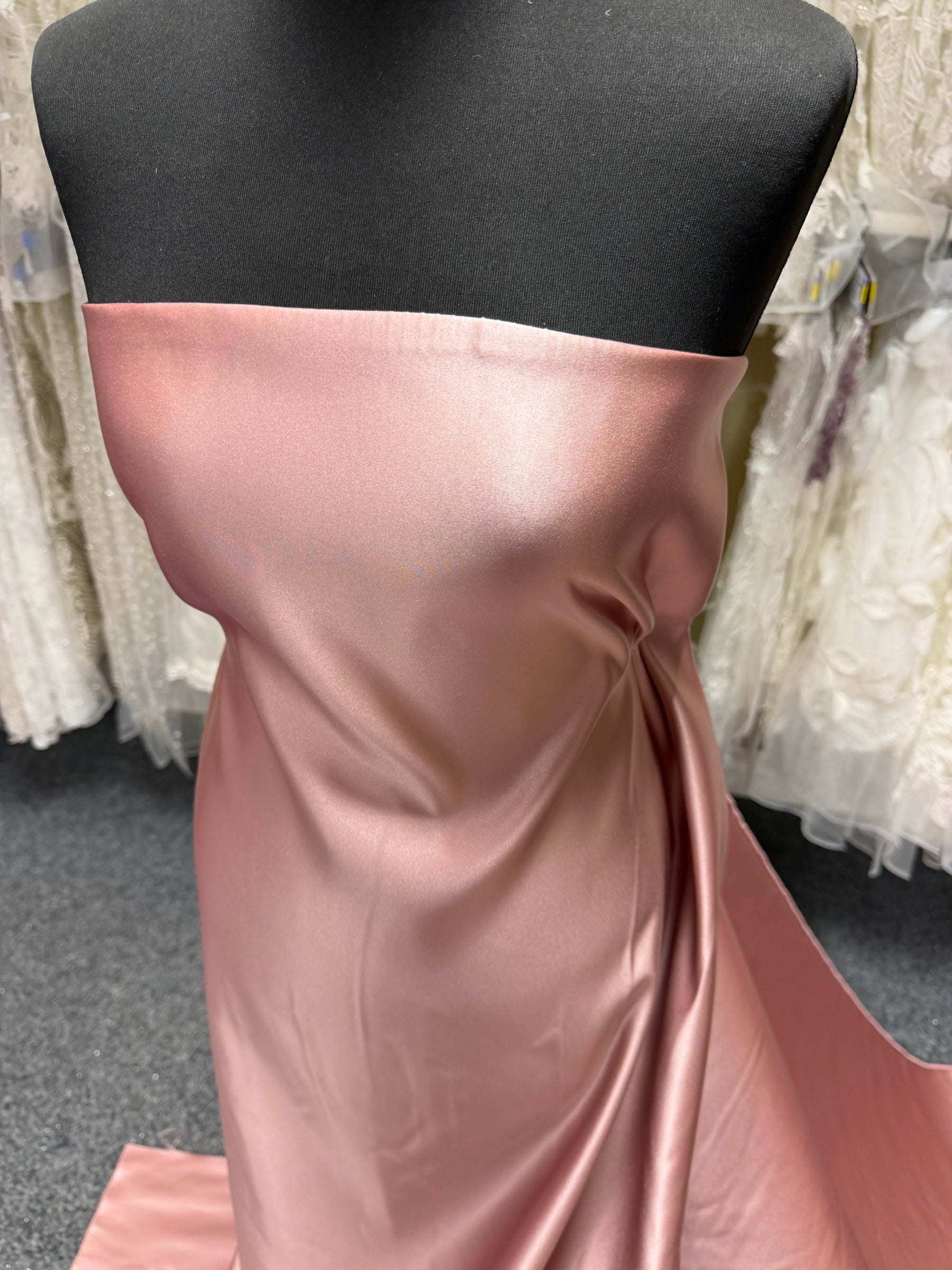 Satin Duchesse Polyester Rose Antique - Contessa