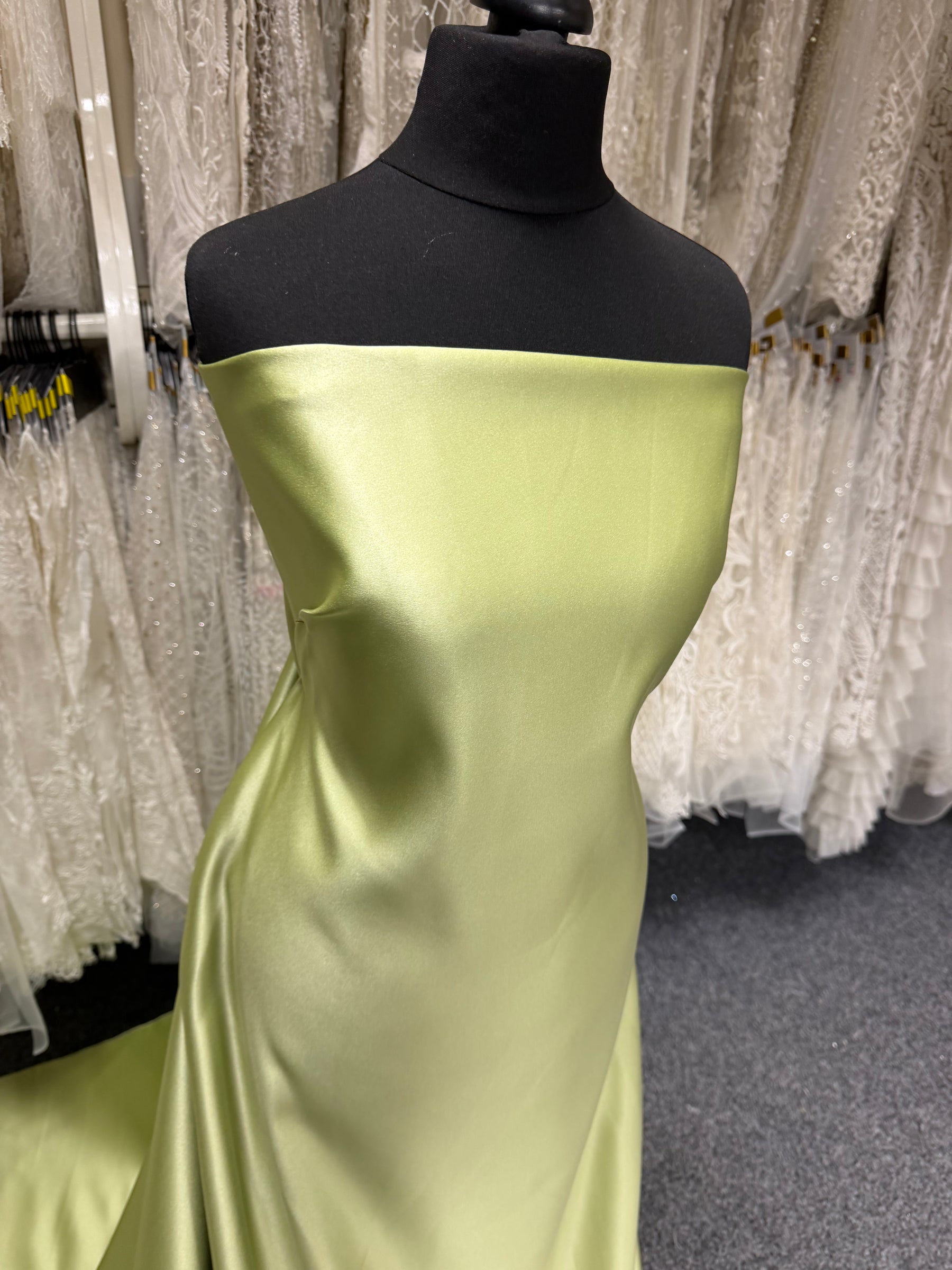 Satin Duchesse Polyester Pomme - Contessa