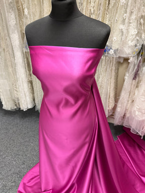 Satin Duchesse Polyester Cerise - Contessa